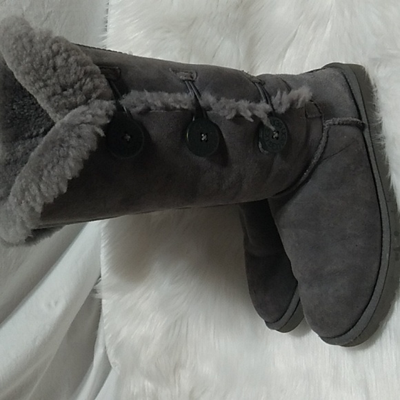 SALE! Authentic UGG Australia Boots Sz.8 Gently Worn - Picture 6 of 16